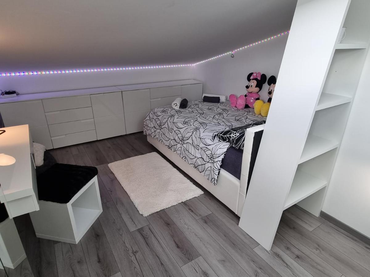 Sea View Medulin Apartment - Orijeta מראה חיצוני תמונה