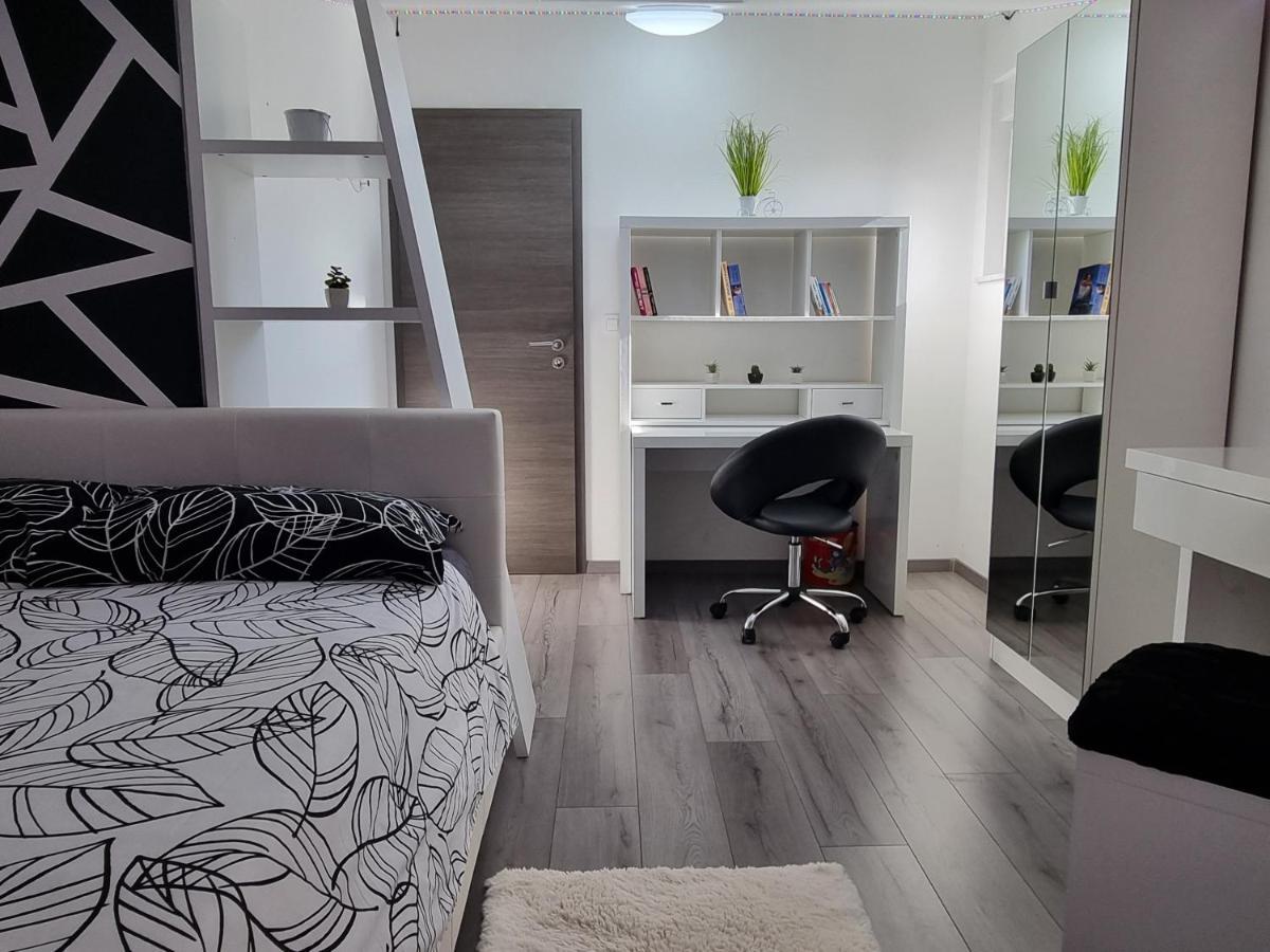 Sea View Medulin Apartment - Orijeta מראה חיצוני תמונה